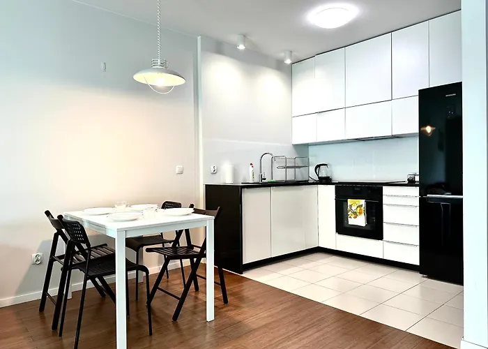 Dmowskiego 17f - Self Check-in 20h * Wroclaw